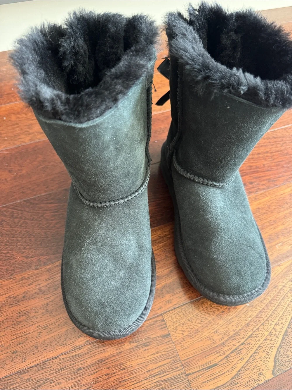 UGG Kids Black Suede Fleece-Lined Boots